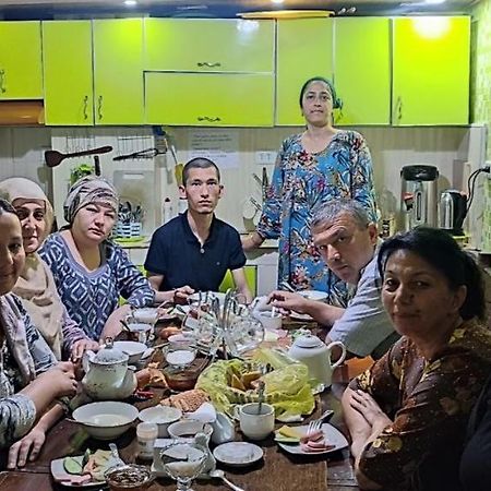 Anisa- Hostel دوشانبي المظهر الخارجي الصورة