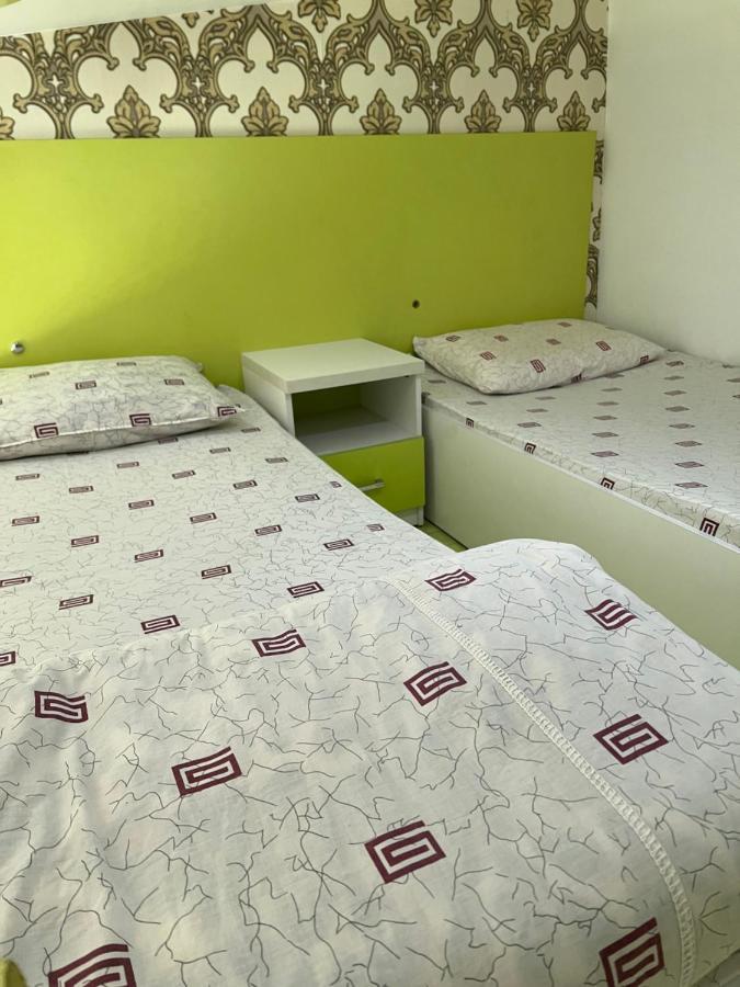 Anisa- Hostel دوشانبي المظهر الخارجي الصورة