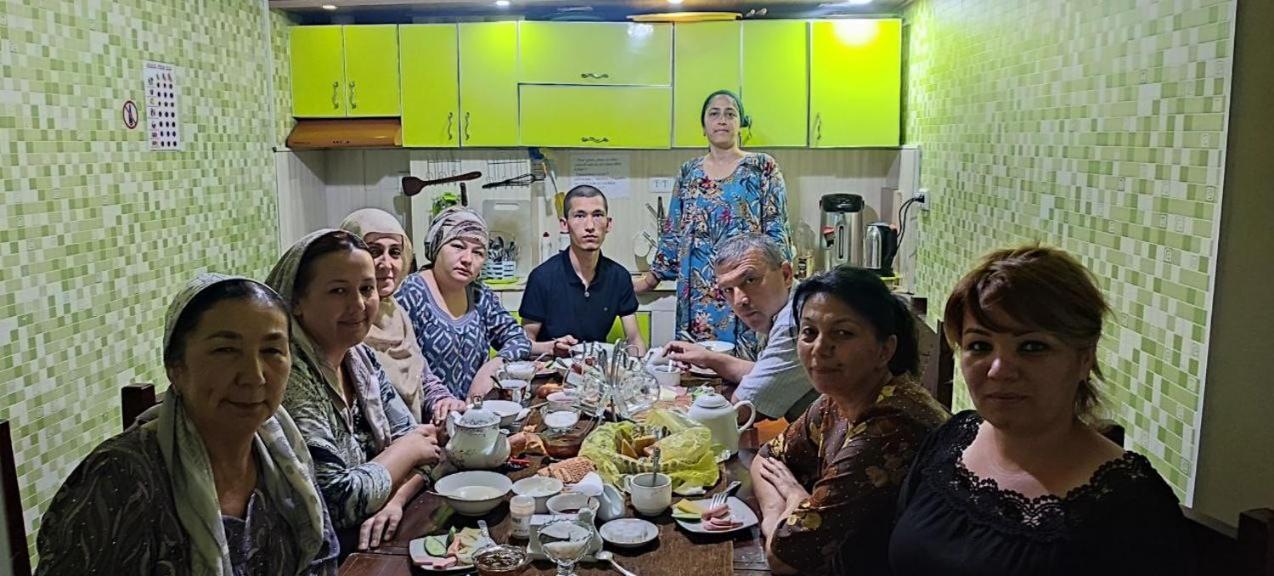 Anisa- Hostel دوشانبي المظهر الخارجي الصورة